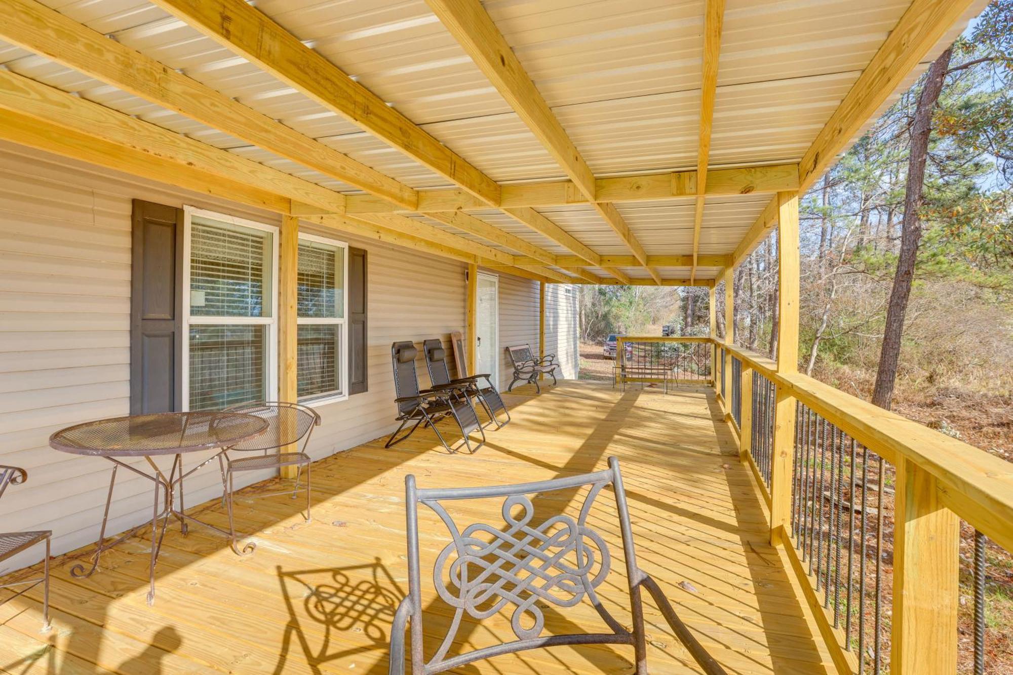 Lakefront Wetumpka Escape With Furnished Deck! Exterior photo